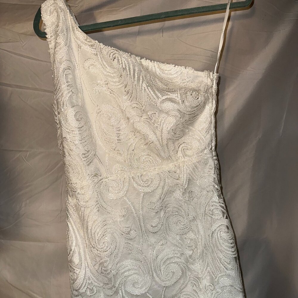 Cute, white, one shoulder Lulu's mini dress